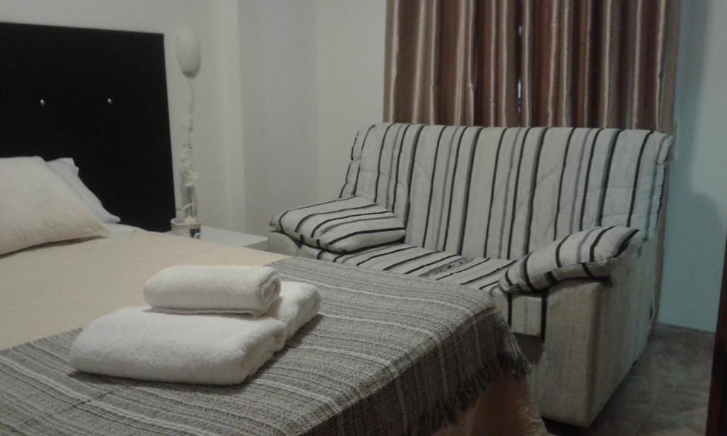 Comet Suites Almona Granada Eksteriør billede